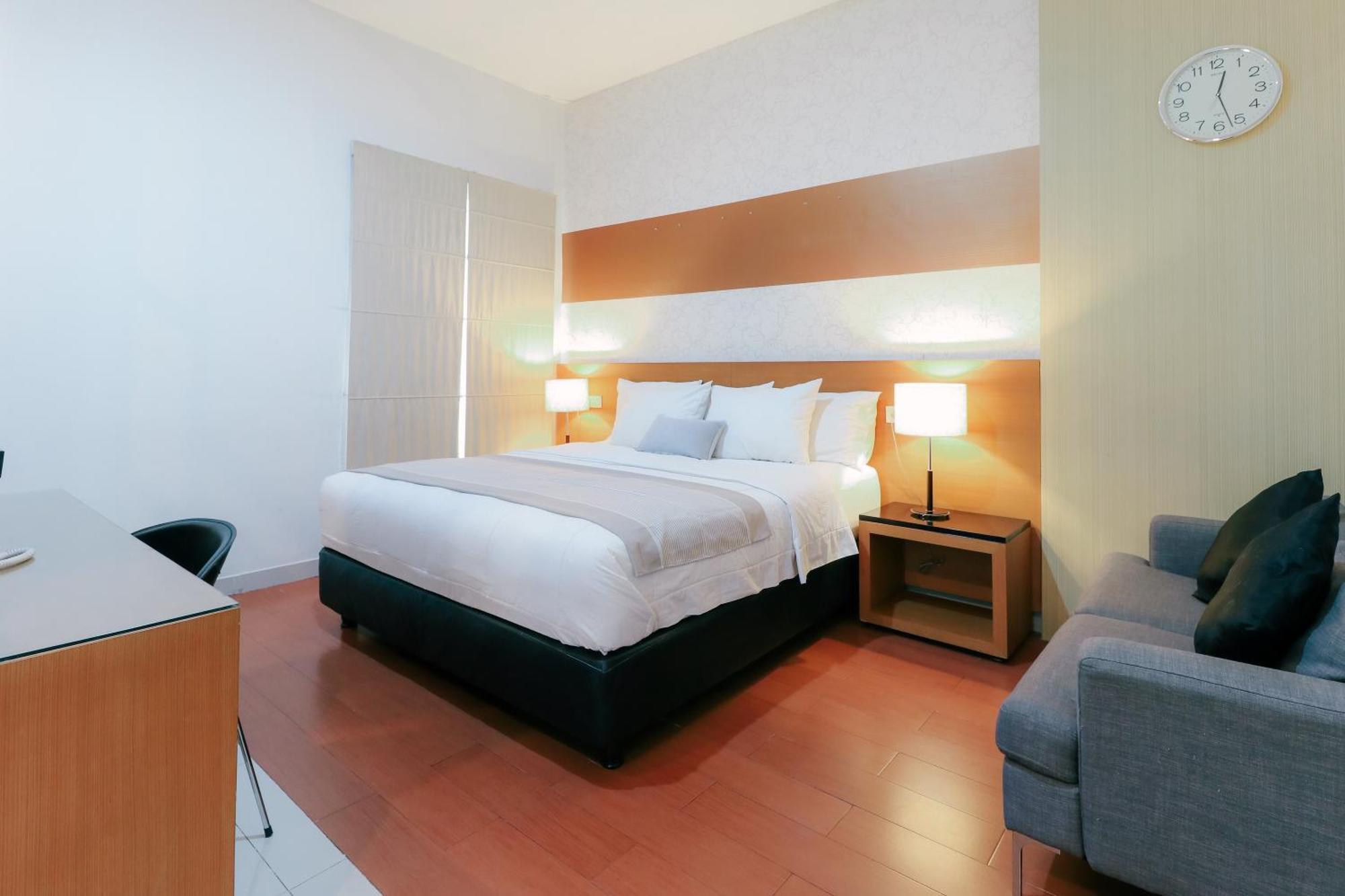 סוראבאיה Home Guesthouse מראה חיצוני תמונה